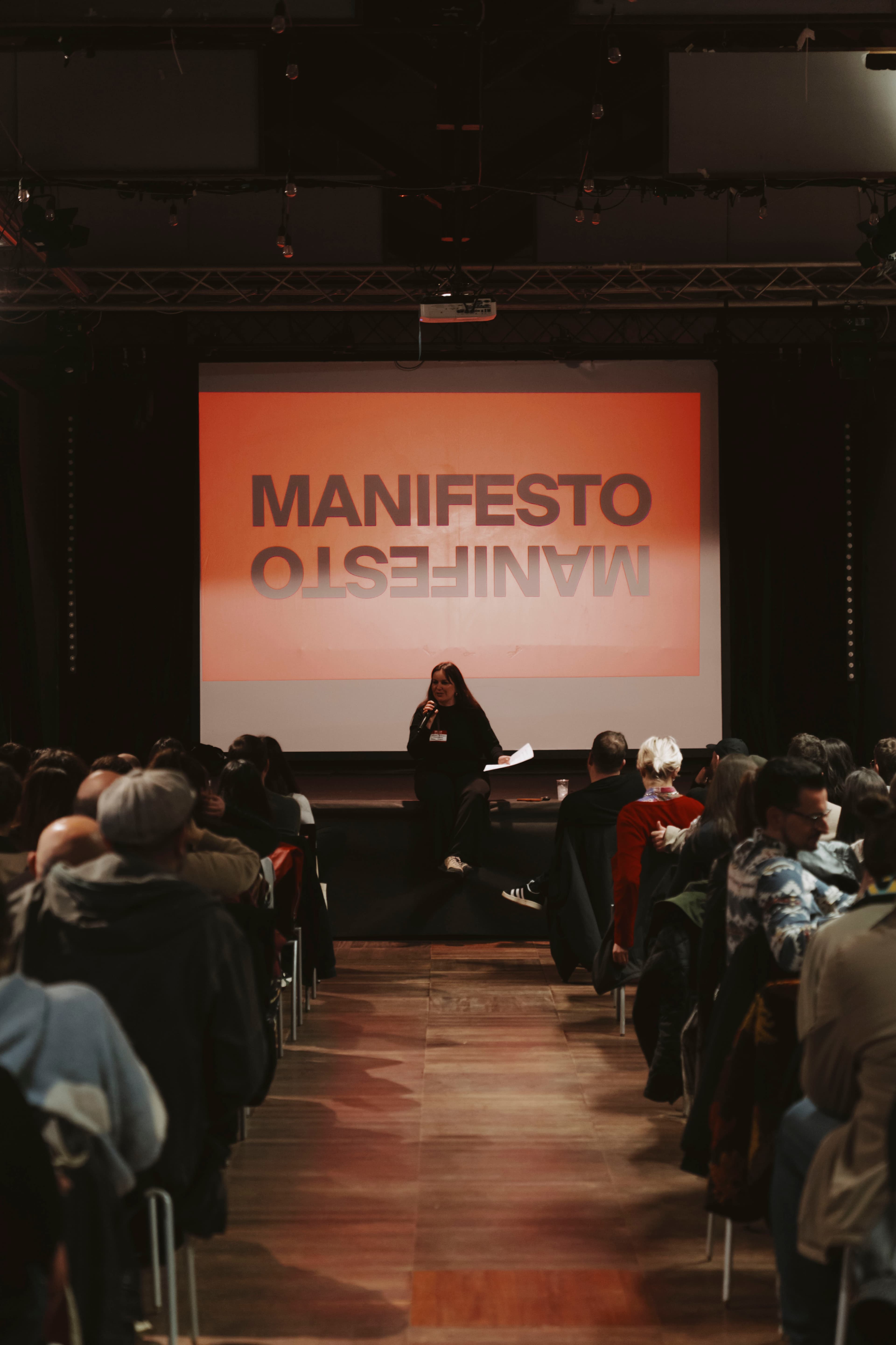 Il Cantelmo Theater allestito per un convegno
