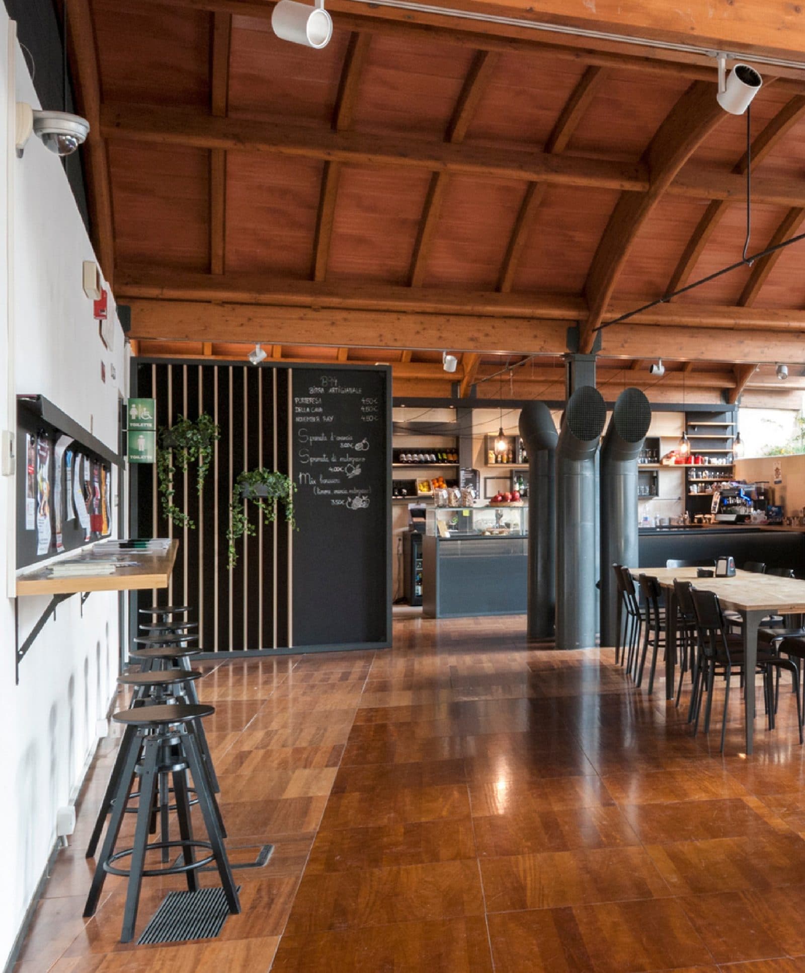 Il bar delle Officine Cantelmo